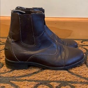 Devon Aire Women’s Leather Zip Paddock Boots